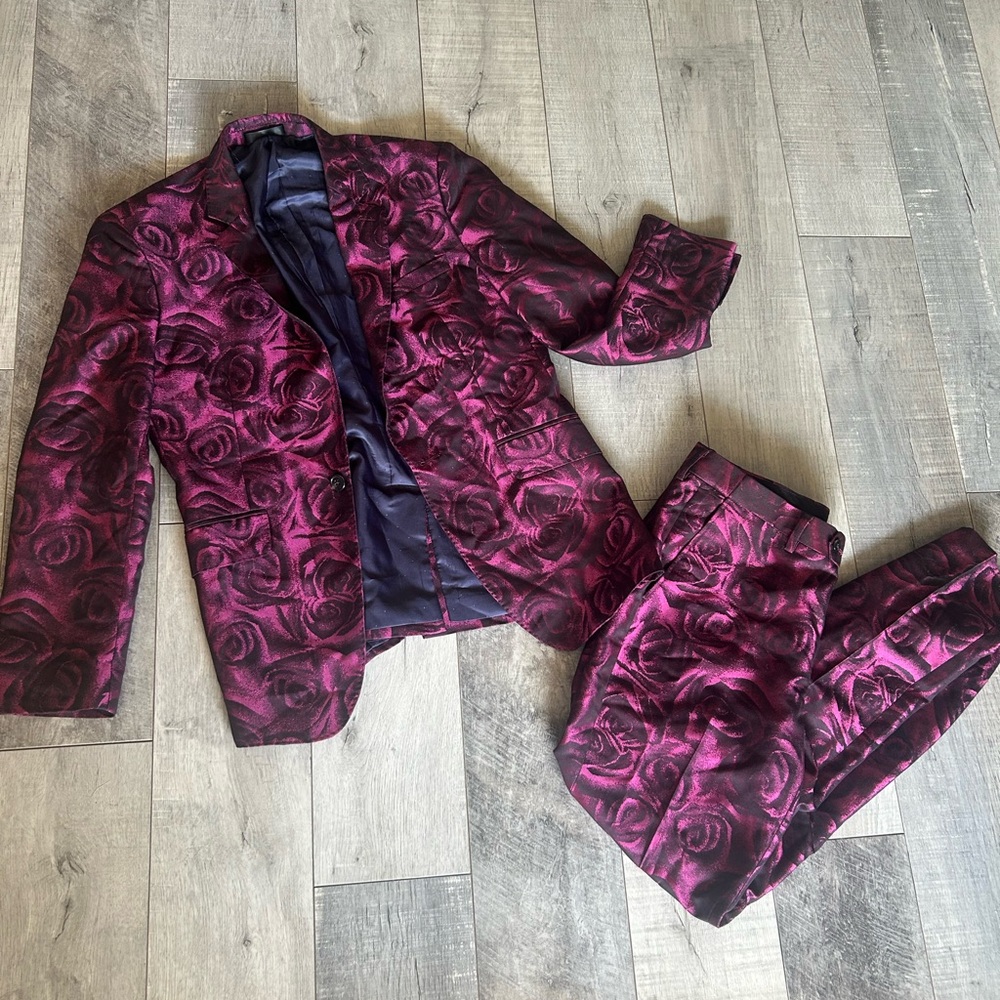 Elegant Purple Floral Men's Blazer and Pants Set